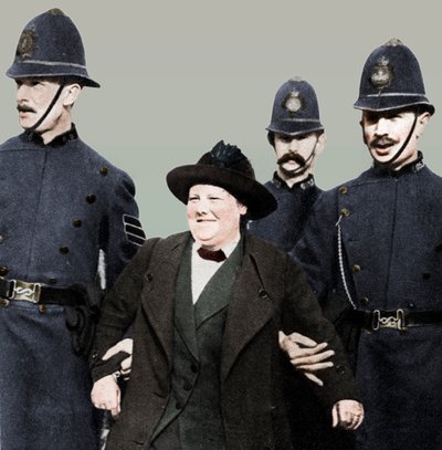 Mrs Flora Drummond, arresterad i Hyde Park, London, 1914, 1935. av Unbekannt