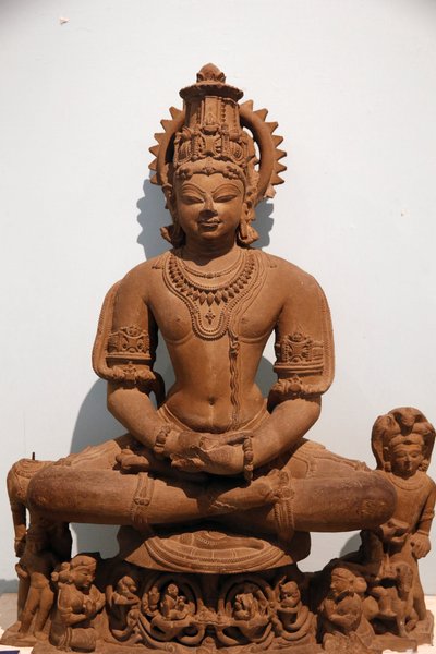Indiens nationalmuseum, Delhi. Yoganarayana. Chandela av Unbekannt