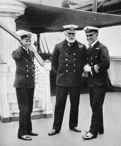 Flottans kadett Prince Albert med amiral Sir Lewis Beaumont, 1912 av Unbekannt
