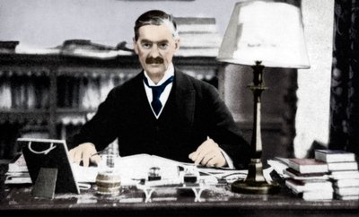 Neville Chamberlain 1869-1940, brittisk premiärminister, ca 1930-talet 1936 av Unbekannt