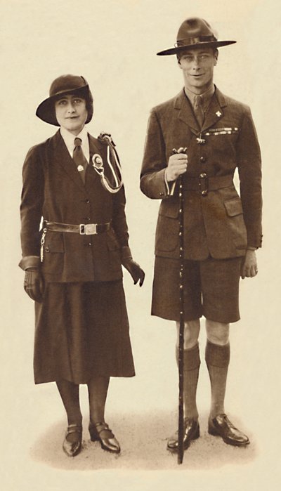 Iväg till ett rally av scouter och guider, c1931 1937 av Unbekannt