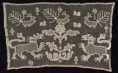 Panel med pantrar, fåglar och blommotiv, 1700-1800-talet. av Unbekannt