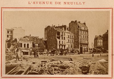 Paris kommun (1871): utsikt över avenue de Neuilly i Paris i maj 1871. Fotografi av Pierre Pepetit. Tryck på kartong, Dim. 9x5,4 cm av Unbekannt