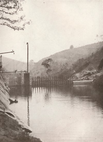 Pirahy Diversion Dam från uppströms Rio Light and Power Works, 1914 av Unbekannt