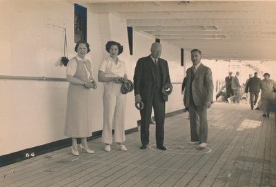 Spelar quoits ombord på SS Arandora Star, 1936 av Unbekannt