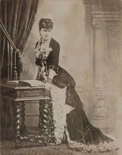 Porträtt av Marquise Marie Arconati Visconti, född Peyrat 1840-1923, 1870. av Unbekannt