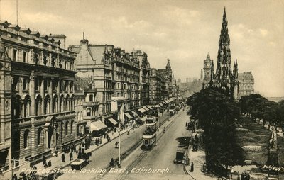 Princes Street Looking East, Edinburgh, c1920-talet. av Unbekannt
