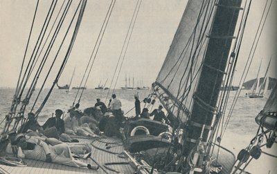 De största brittiska kappseglingsyachter tävlar under Cowes Week, 1937 av Unbekannt