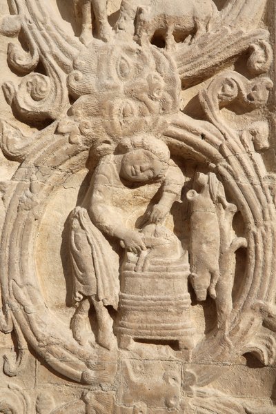 Saint Denis basilikan. Central portal. Jordbrukskalender, 20150919, Saint-Denis, Frankrike av Unbekannt