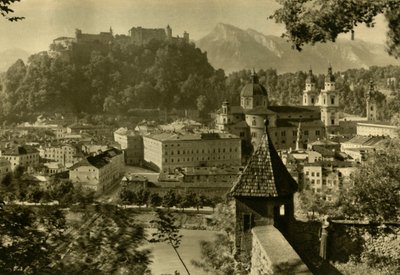 Salzburg från Kapuzinerberg, Österrike, c1935. av Unbekannt