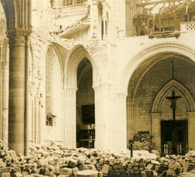 Soissons katedral, Soissons, norra Frankrike, c1914-c1918 av Unbekannt
