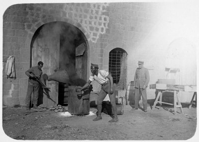 Soldater från den franska främlingslegionen, Syrien, 1900-talet av Unbekannt