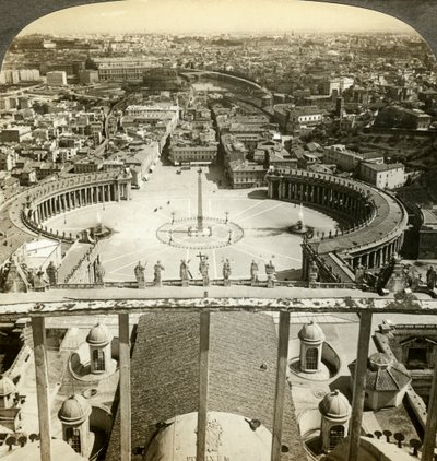 St Peters Square från kupolen av St Peters Basilica, Rom, Italien av Unbekannt