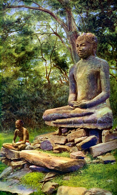 Stenbuddha, en relik från Anuradhapuras förflutna glans, Ceylon, c1924 av Unbekannt