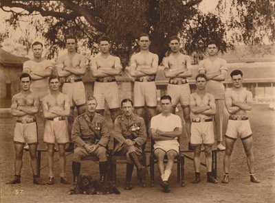 Bataljonsboxningsteamet från den första bataljonen, The Queens Own Royal West Kent Regiment. Poona, I av Unbekannt