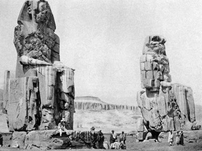 The Colossi of Memnon, Luxor Thebe, Egypten, c1922 av Unbekannt