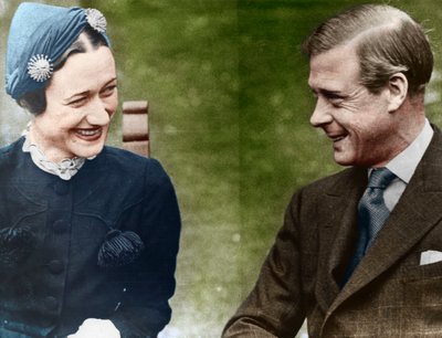 Hertigen och hertiginnan av Windsor, fru Simpson på Chateau de Cande, Frankrike, 1937 av Unbekannt