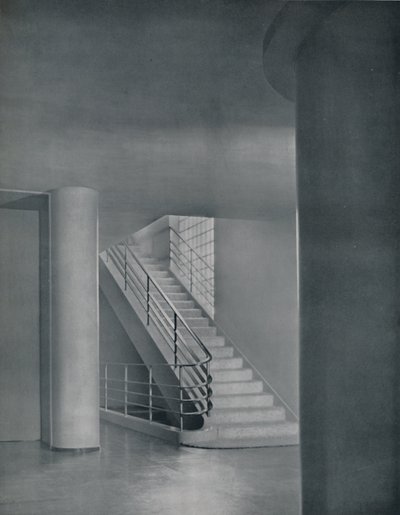 Entréhallen och trappan, 1942 av Unbekannt