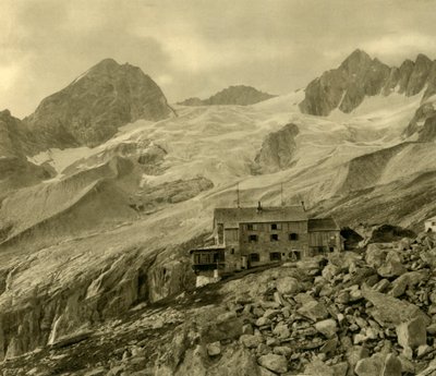 Plauener Hütte och glaciären, Zillergrund, Tyrolen, Österrike, c1935. av Unbekannt