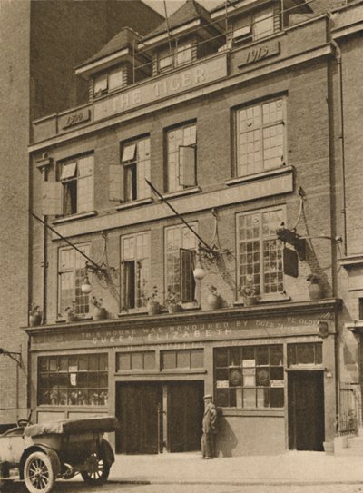 The Tiger Tavern på Tower Hill, c1935. av Unbekannt