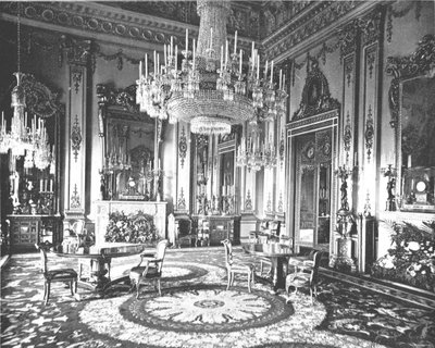 The White Drawing Room, Buckingham Palace, London, 1894. av Unbekannt