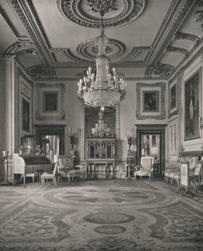 The White Drawing Room, Windsor Castle, 1927 av Unbekannt