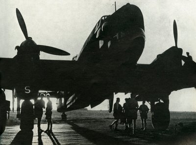 Postkörningen till Benghazi var nu möjlig, c1942-1943, 1945. av Unbekannt