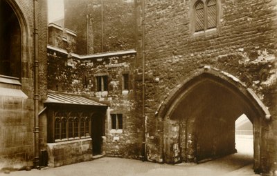 Tower of London. Wakefield Tower, c1910. av Unbekannt