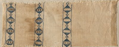 Två fragment av en halsduk eller huvudbonad, 1300-tal. av Unbekannt