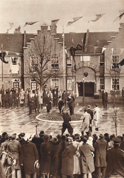 Besök på Duchy of Cornwall Estate, 1937 av Unbekannt
