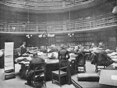 Besökare som söker igenom volymer på Public Record Office, Chancery Lane, London, 1903 av Unbekannt