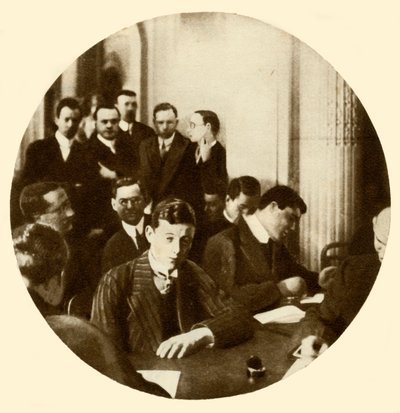 Trådlös operatör...RMS Titanic, 1912, 1935. av Unbekannt