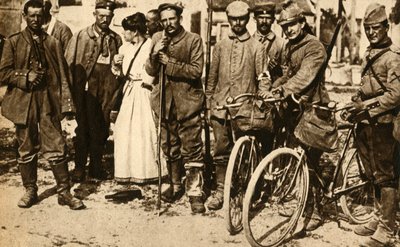 Sårade tyska fångar vårdas av Röda Korset, Frankrike, första världskriget, 1914-1918, 1933. av Unbekannt