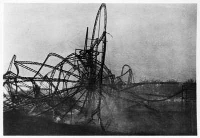 Zeppelin LZ4 efter Echterdingen-katastrofen, Tyskland, 1908 1933 av Unbekannt