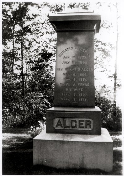 Horatio Algers grav i Natick, Massachusetts (undw foto) av Unbekannt Unbekannt