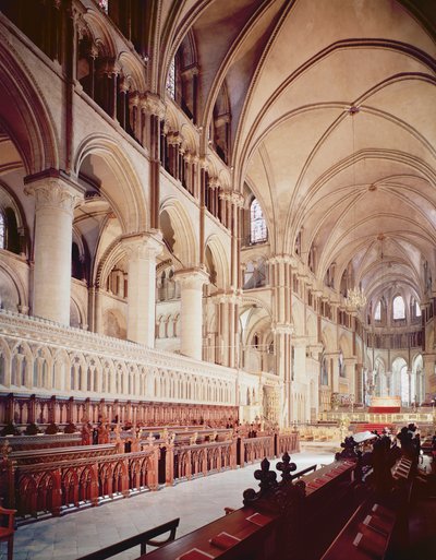 Utsikt över kören, Canterbury Cathedral, byggd 1098-1130 av Unbekannt Unbekannt