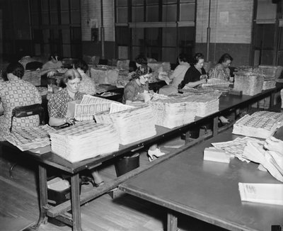 Bureau Of Engraving Workers (s/v foto) av Unbekannt