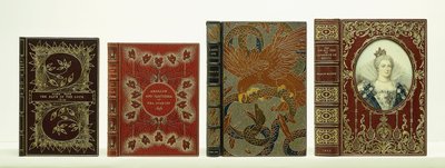Fyra bokomslag med inbindning av Riviere & Sons inklusive "The Life and Times of Catherine de" Medici", av Unbekannt