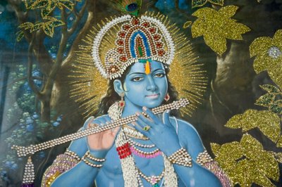 hinduism; målning av Lord Krishna med flöjt; Durgiana Mandir Vishnu-templet; Amritsar; Punjab; Indien; Sydasien; Asien av Unbekannt