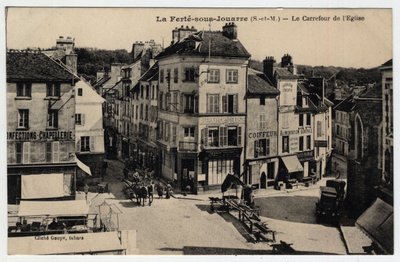 Ile de France, Seine et Marne (77), Ferte-sous-Jouarre (Ferte-sous-Jouarre): kyrkans vägskäl - Vykort sent 1800-tal - början av 1900-talet av Unknown