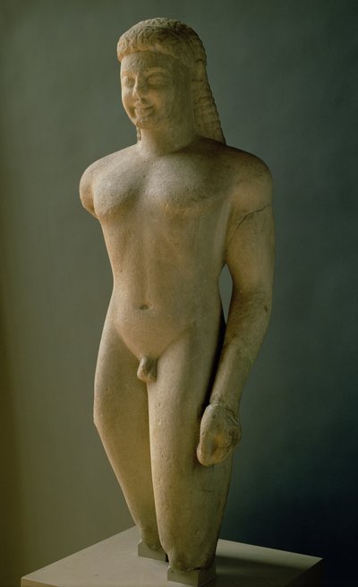 Kouros, grekiska, från Paros, nära helgedomen Asklepios, ca 540 f.Kr. (marmor) (se även 154092) av Unbekannt