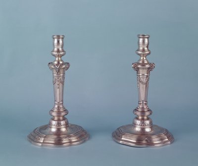 Louis XV silverljusstakar av Unbekannt