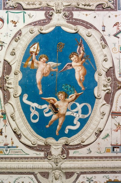 Oval föreställande tre putti (1560), detalj av Hall of Grotesques tak, Della Manta Castle, Manta (Cuneo), Piemonte, Italien av William M. Timlin