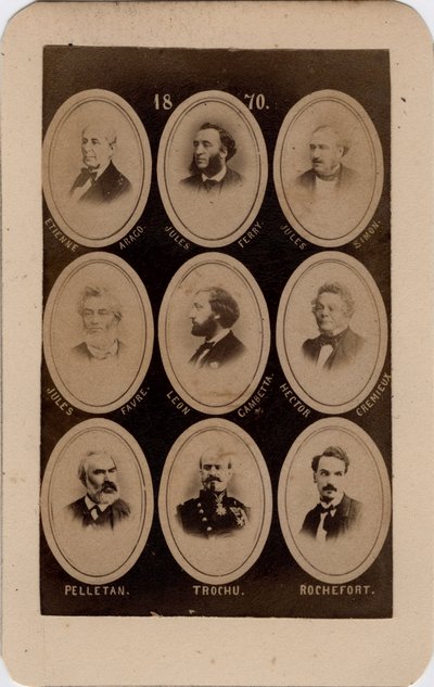Pariskommunen (1871): porträtt av franska politiker från socialistpartiet: från vänster till höger och uppifrån och ned: Etienne Arago, Jules Ferry, Jules Simon, Jules Favre, Leon Gambetta, hector Cremieux, Pelletan, Trochu och Rochefort. Skriv ut på karto av Unbekannt