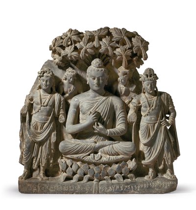 Relieftriad av Buddha Shakyamuni med bodhisattvor, 3:e-4:e århundradet (grå skiffer) av Unbekannter Künstler