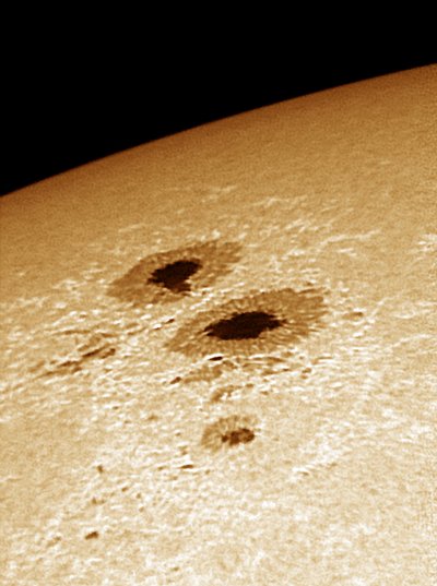 Solfläckar, 2004 av Unbekannt
