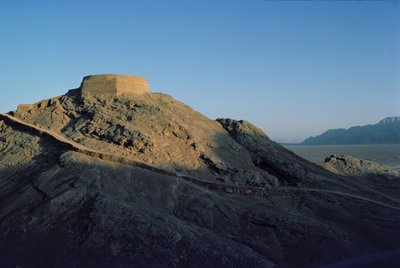 Tower of Silence (foto) av Unbekannt