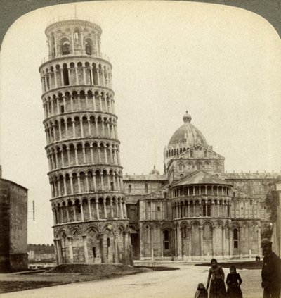 Katedralen och det lutande tornet i Pisa, Italien. av Underwood and Underwood