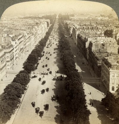 Champs Elysees från Triumfbågen, Paris, Frankrike, 1800-talet. av Underwood and Underwood