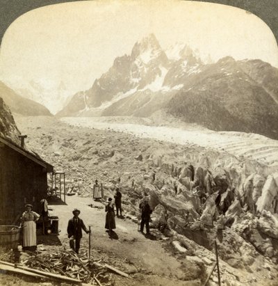 Mer de Glace från Chapeau, nära Chamonix, Frankrike. av Underwood and Underwood